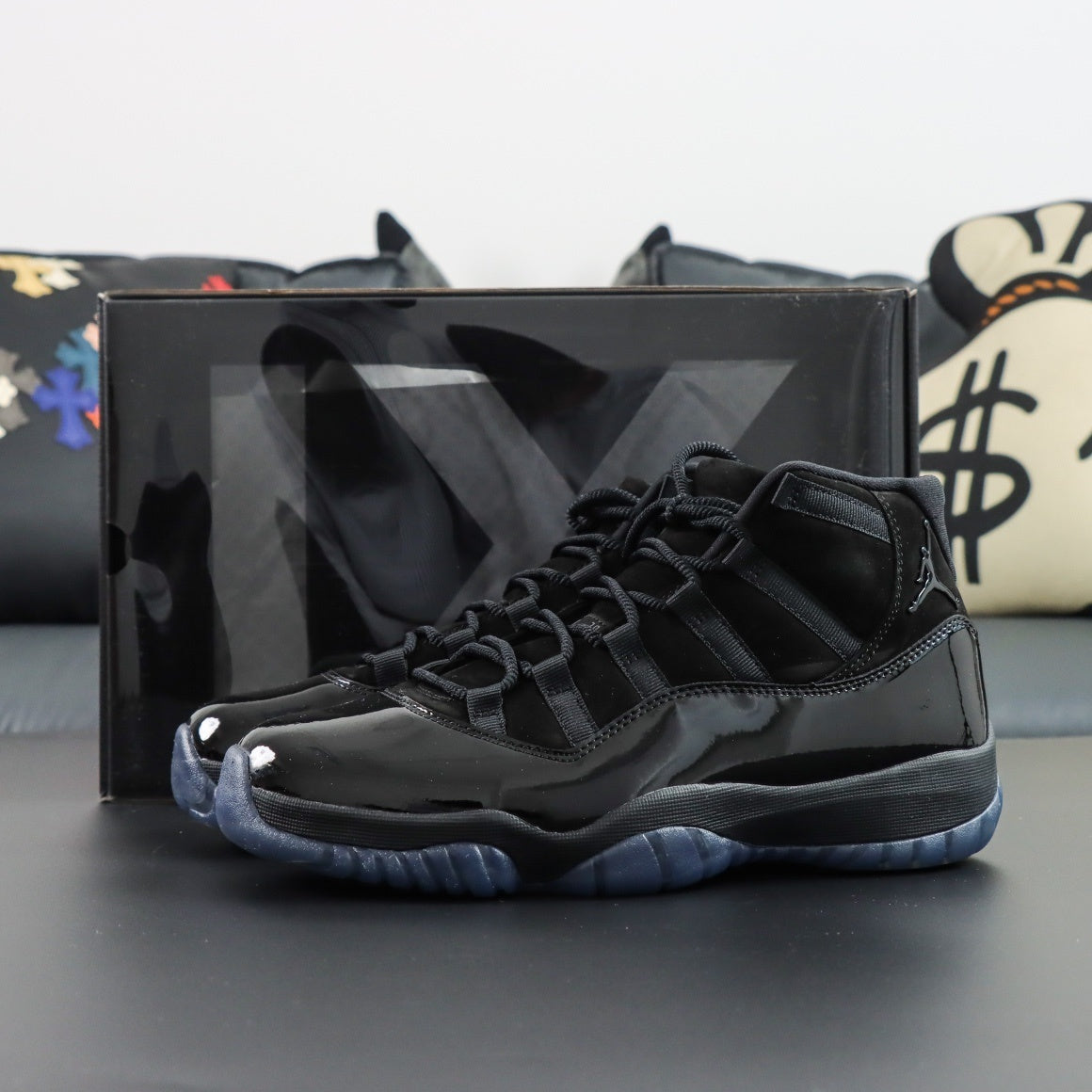 Air Jordan 11  Retro Cap and Gown