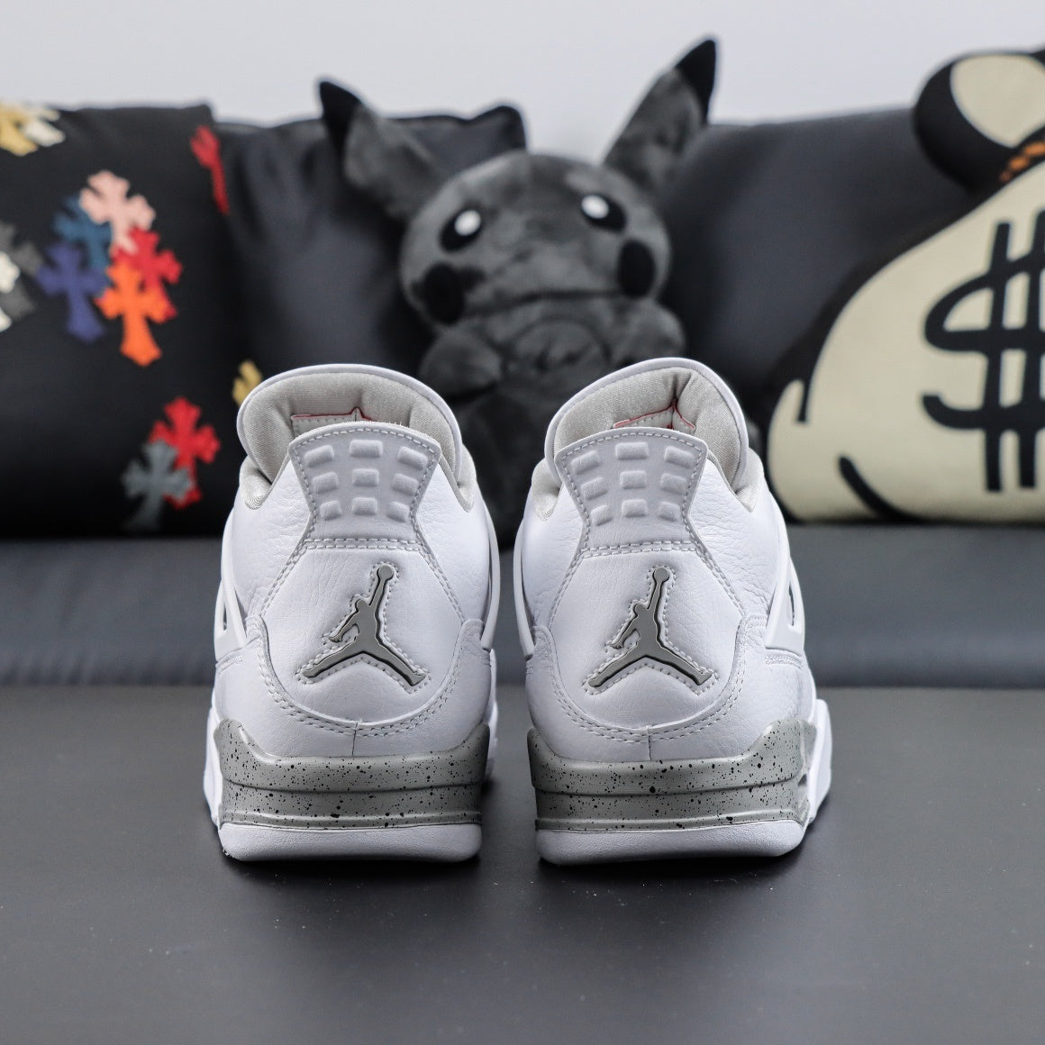 Air Jordan 4 White Oreo [2021]