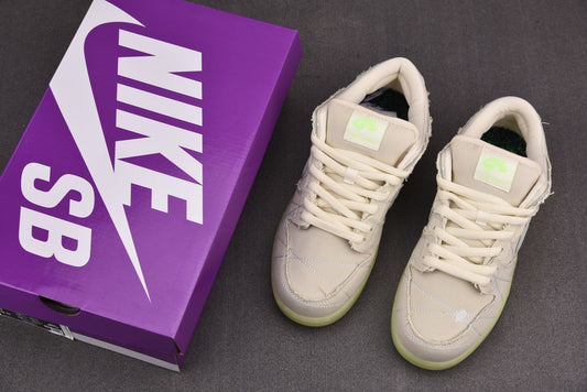 Nike SB Dunk Mummy