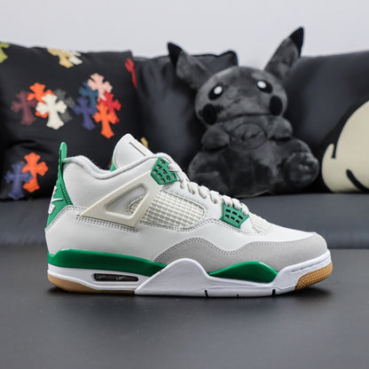 Air Jordan 4 x Nike SB Pine Green