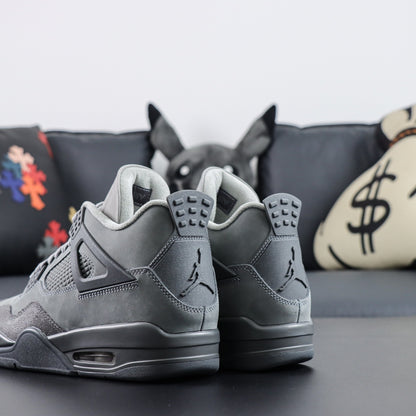 Air Jordan 4 Retro OG Wet Cement