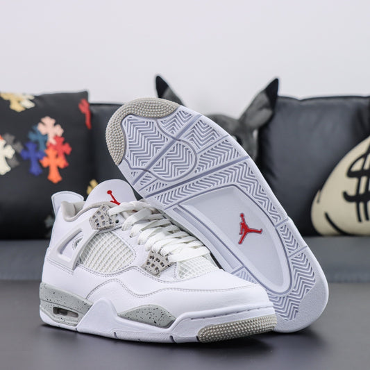 Air Jordan 4 White Oreo [2021]