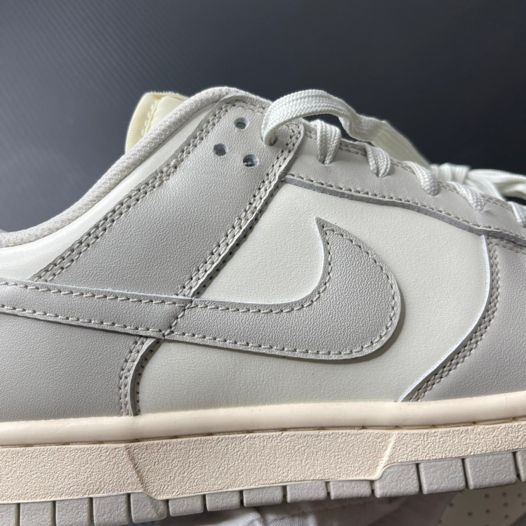 Nike Dunk Bone Light