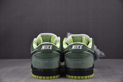 Nike SB Dunk Green Lobsters