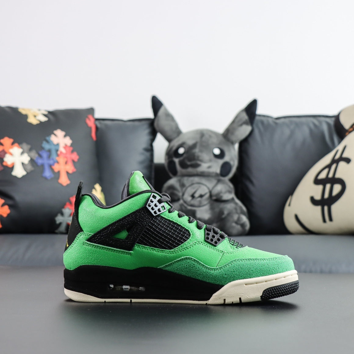 Air Jordan 4 Retro Manila