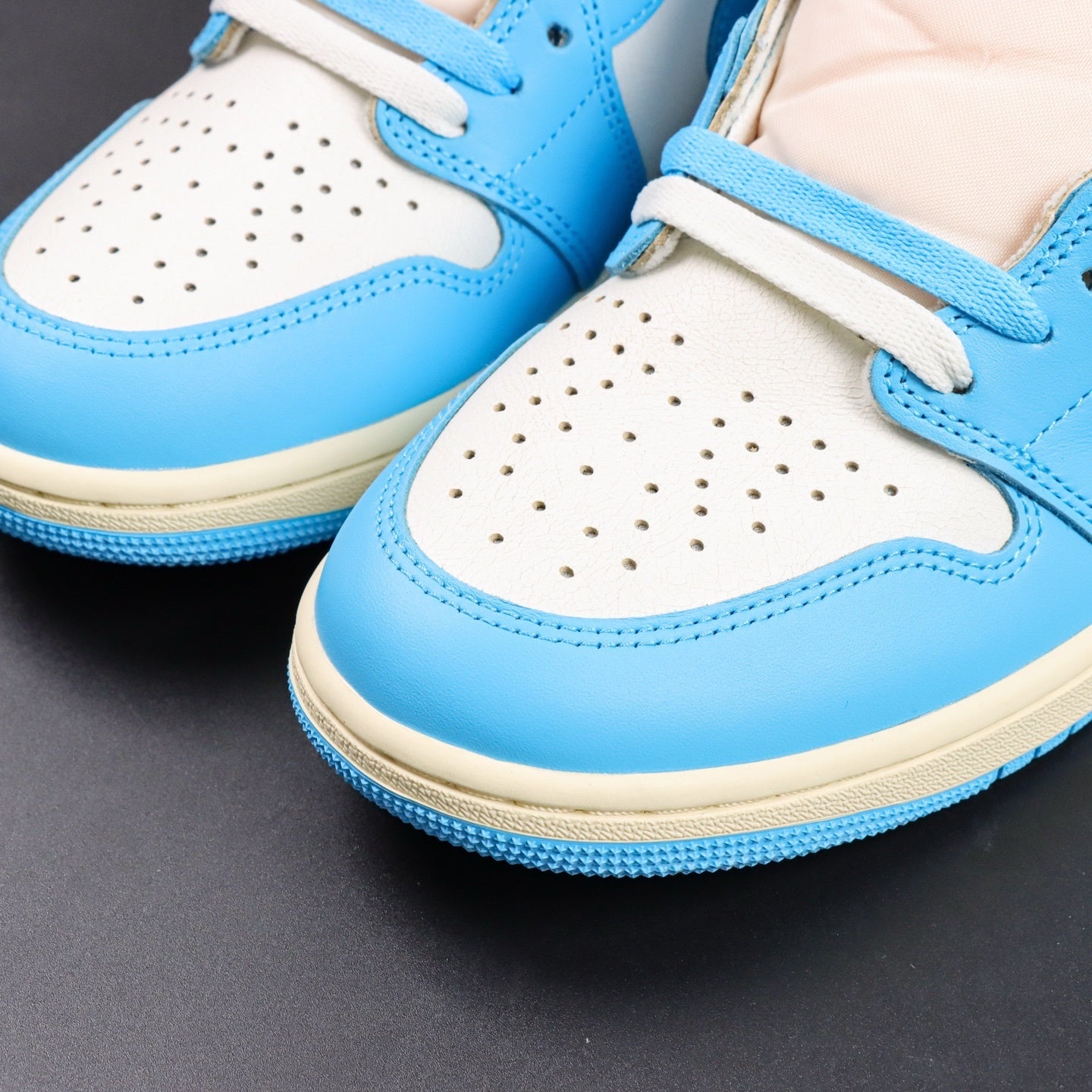 Air Jordan 1 Retro High OG UNC Reimagined