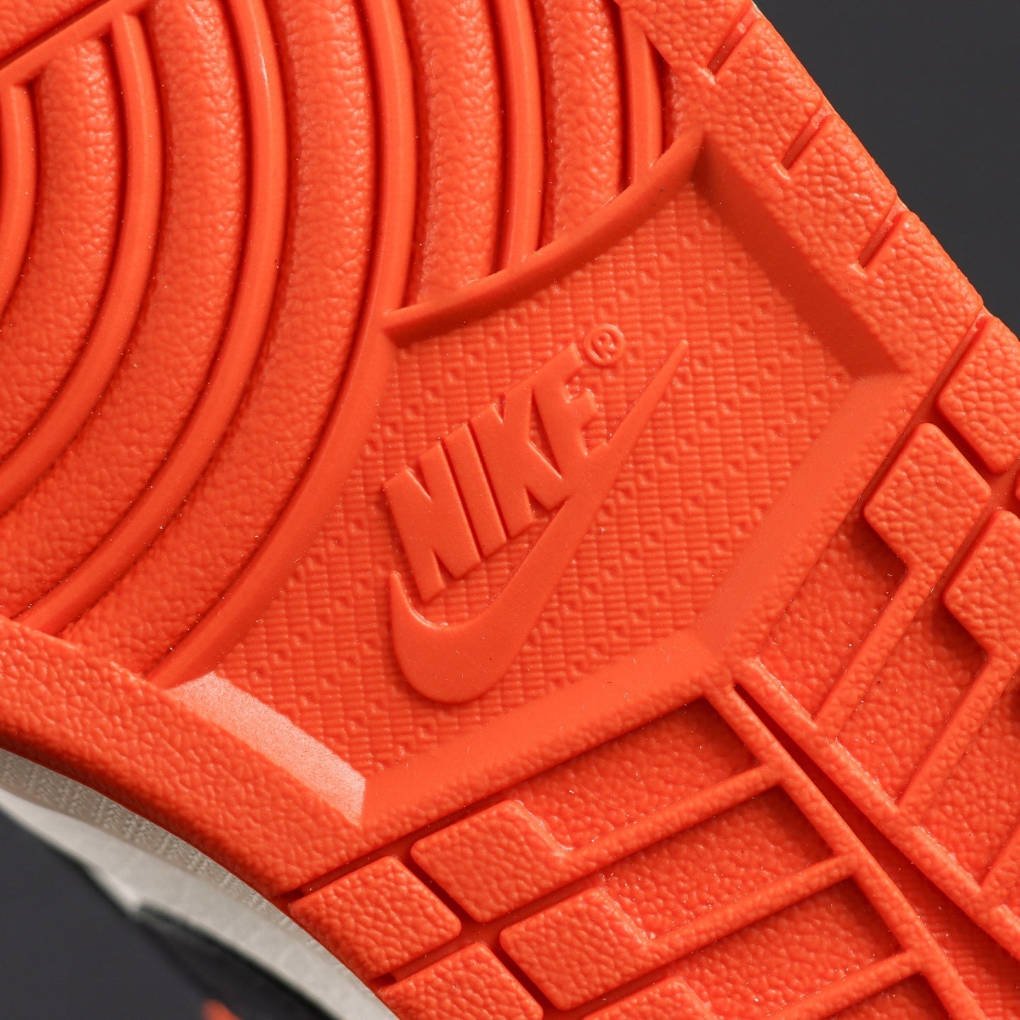 Air Jordan 1 Retro OG High Shattered Backboard [2025]