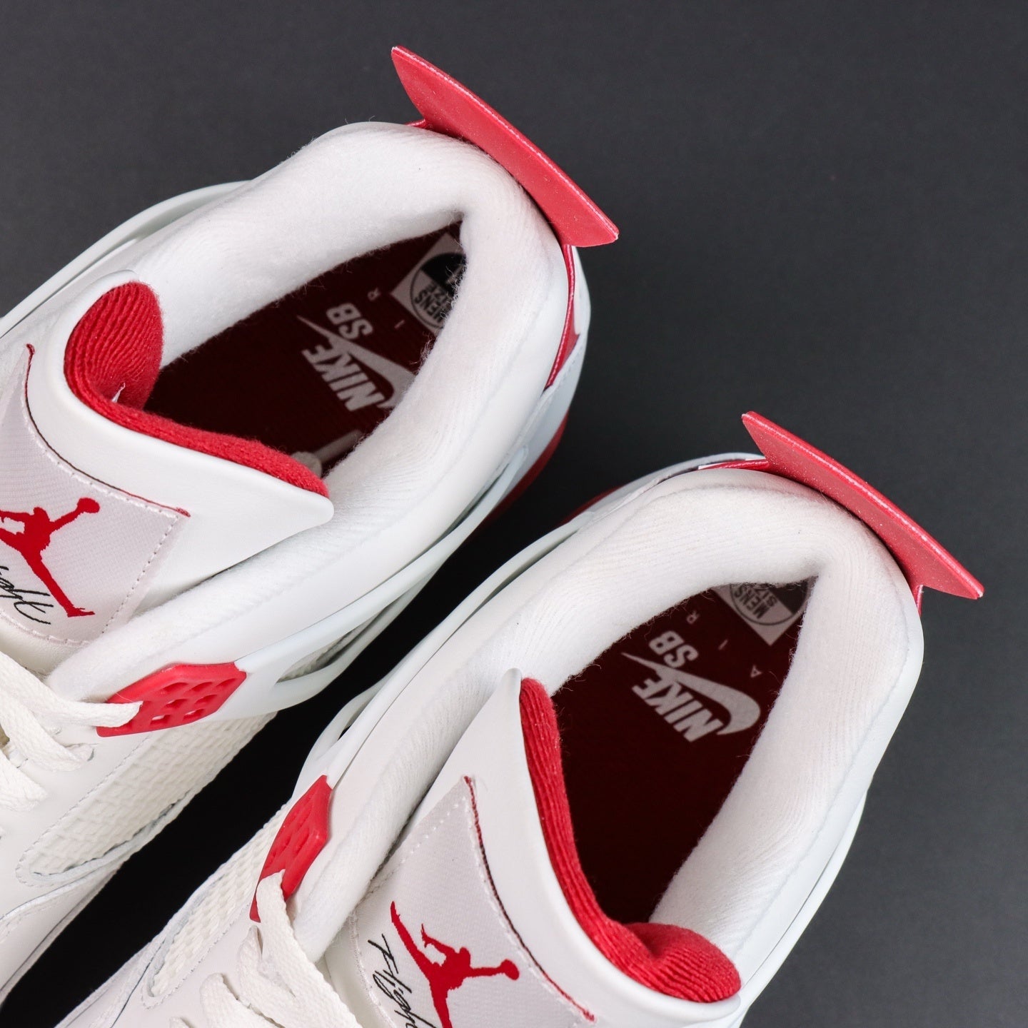 Air Jordan 4 x Nike SB Varsity Red