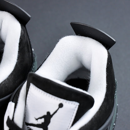 Air Jordan 4 Retro OG Fear [2024]