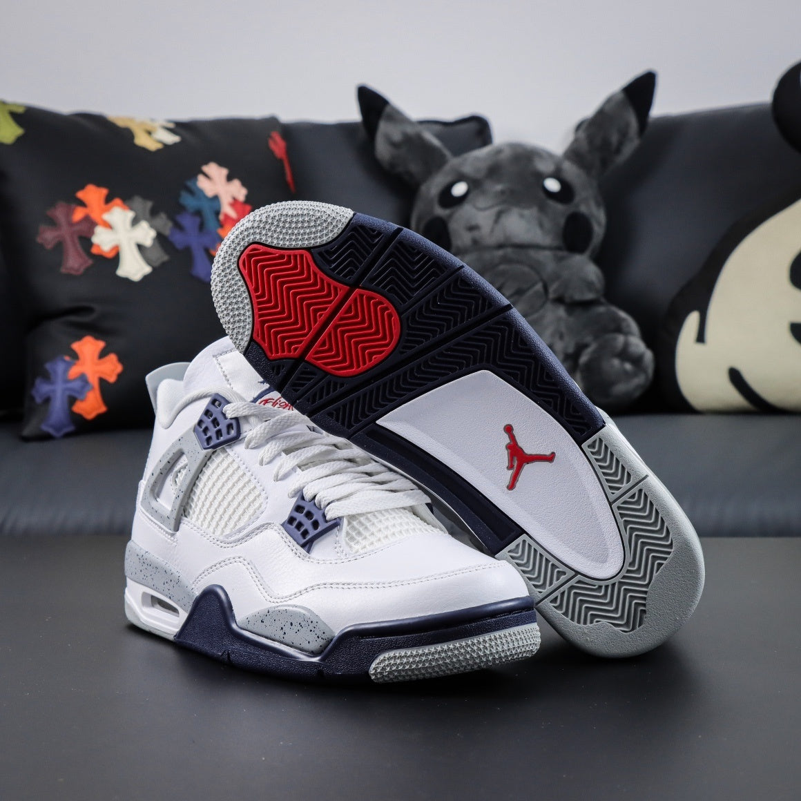 Air Jordan 4 Midnight Navy