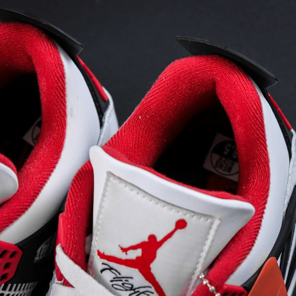 Air Jordan 4 Fire Red