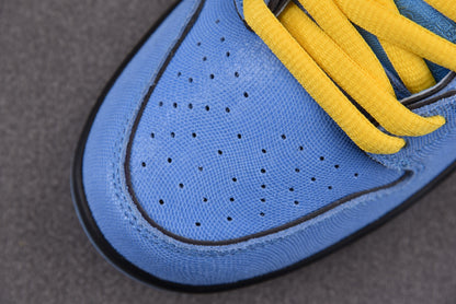 Nike SB Dunk Dolly Powepuff