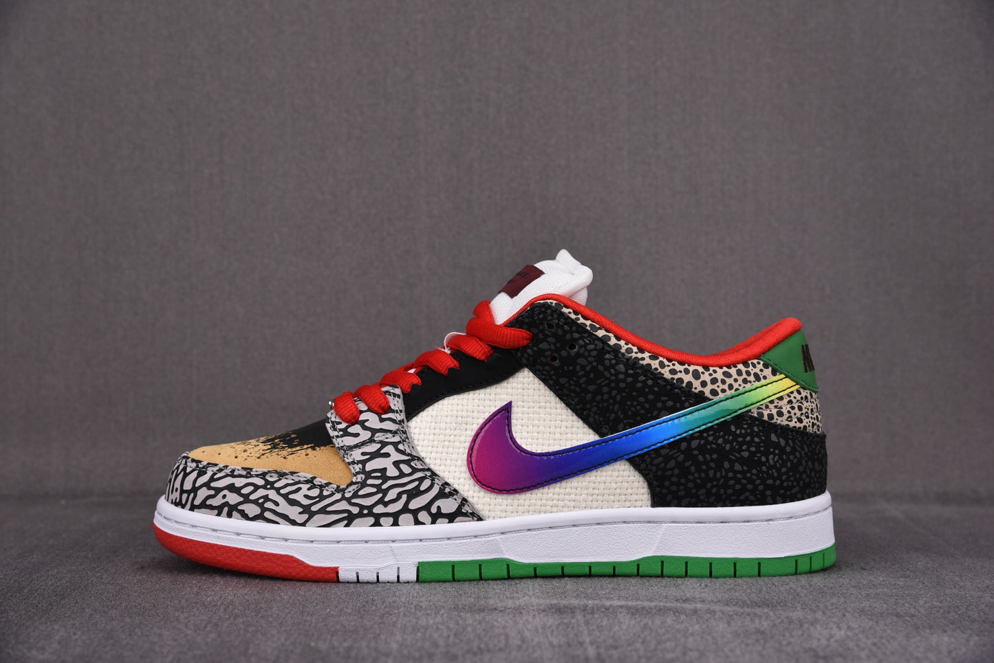 Nike SB Dunk What the