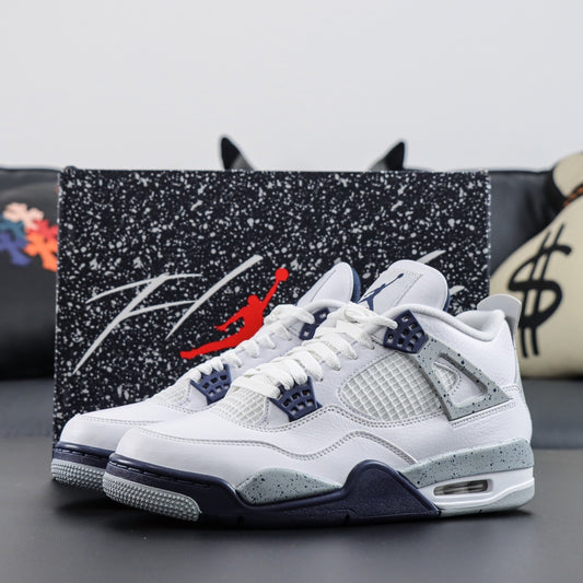 Air Jordan 4 Midnight Navy