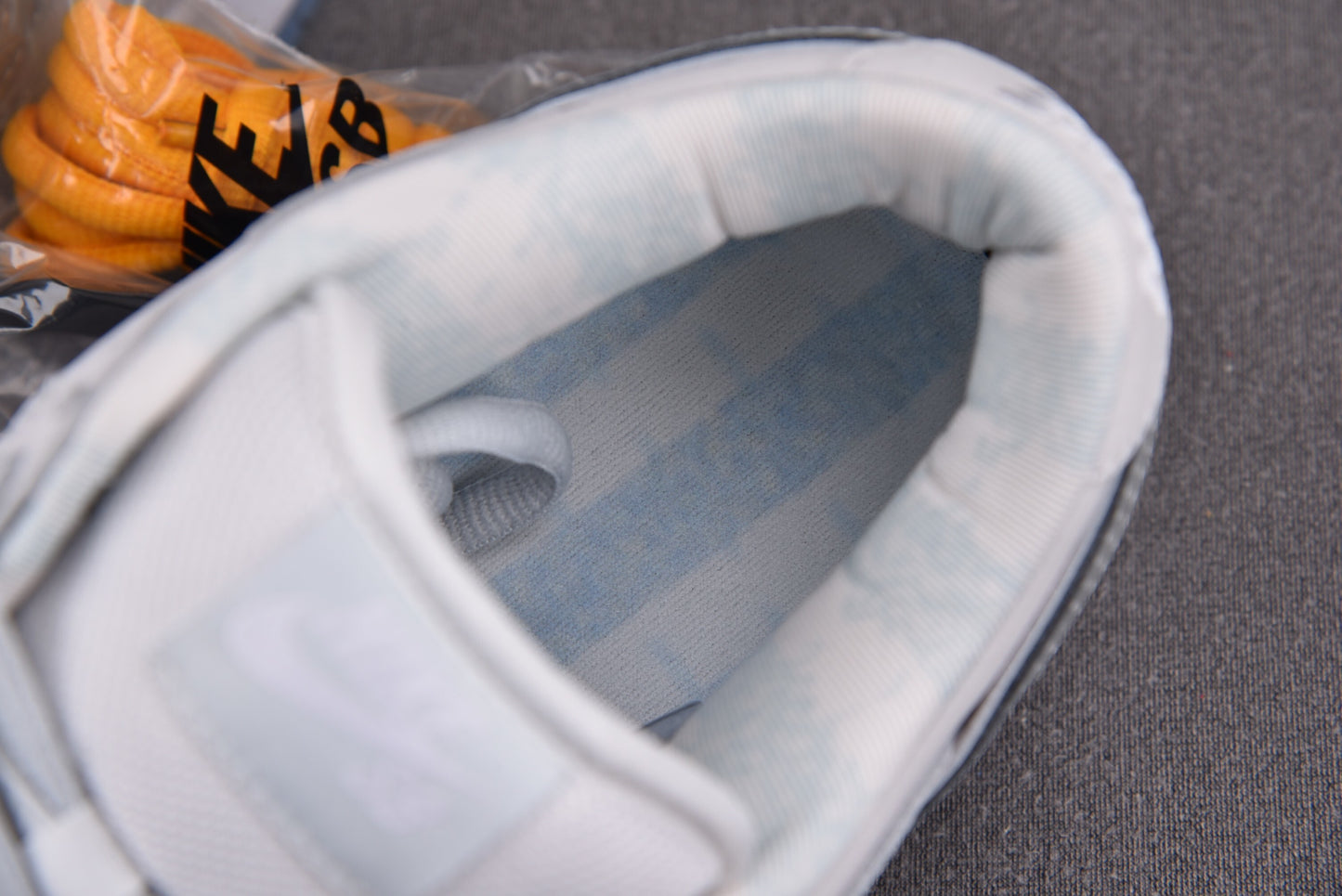 Nike SB Dunk White Lobsters