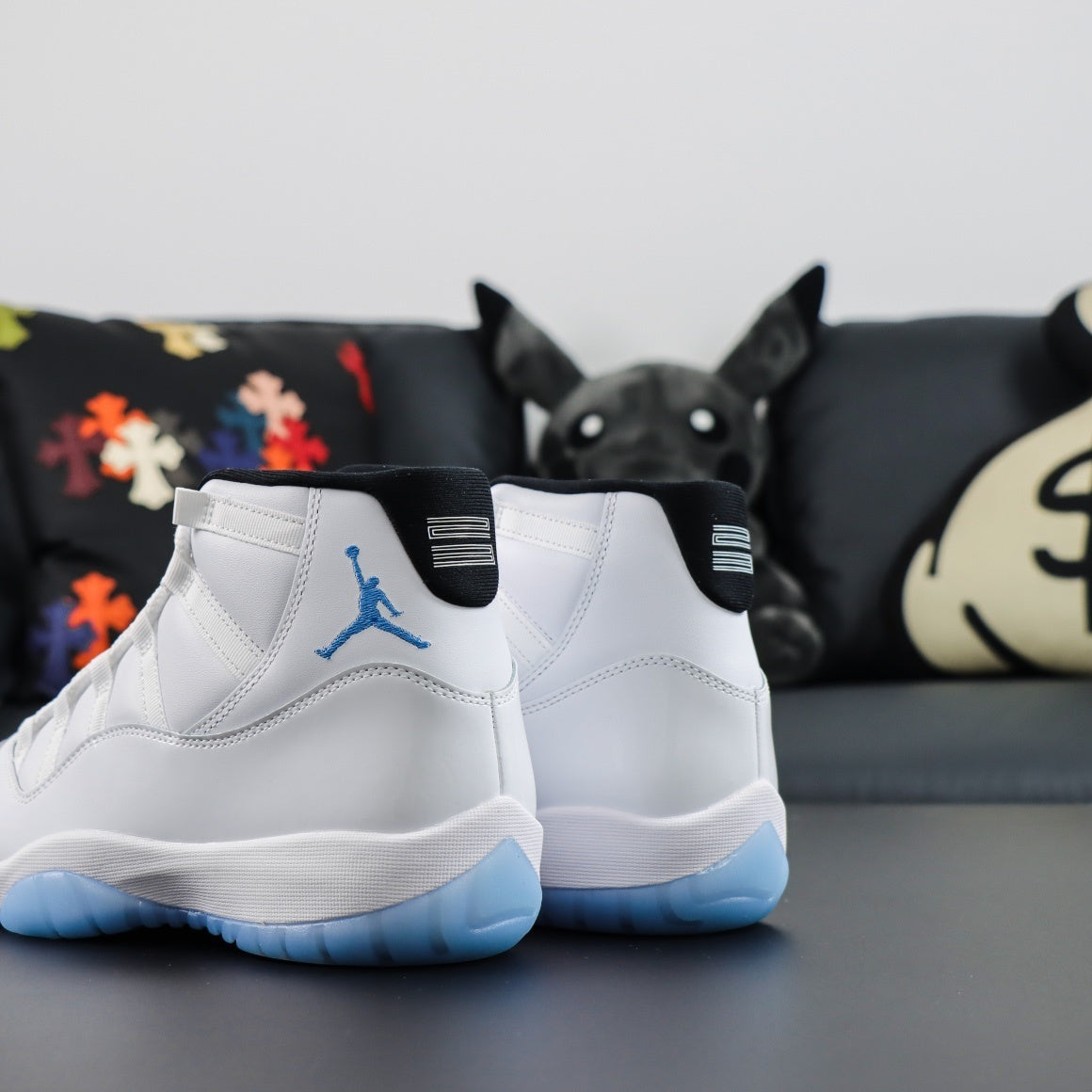Air Jordan 11  Retro Legend Blue [2011]