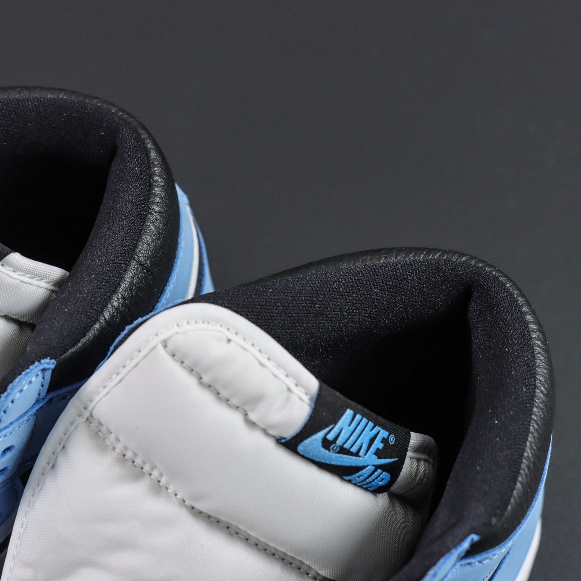 Air Jordan 1 Retro OG High University Blue