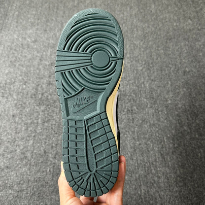 Nike Dunk Oxidized Green