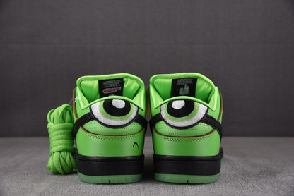 Nike SB Dunk Molly Powerpuff