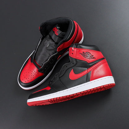 Air Jordan 1 Retro High OG Bred Banned