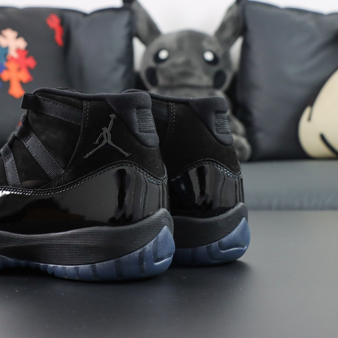 Air Jordan 11  Retro Cap and Gown