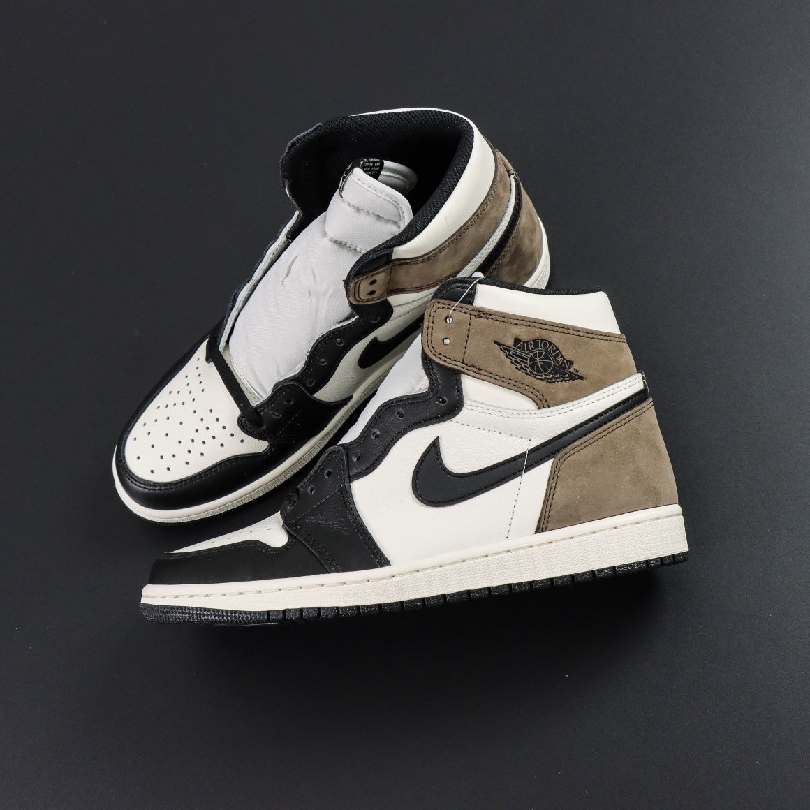 Air Jordan 1 Retro OG High Mocha