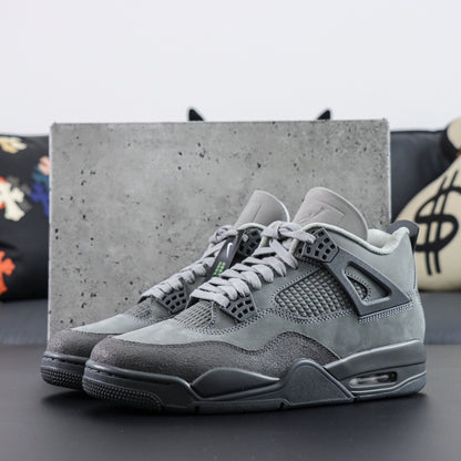 Air Jordan 4 Retro OG Wet Cement