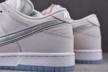 Nike SB Dunk White Lobsters