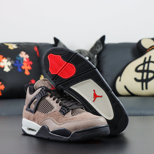 Air Jordan 4 Retro OG Taupe Haze [2024]