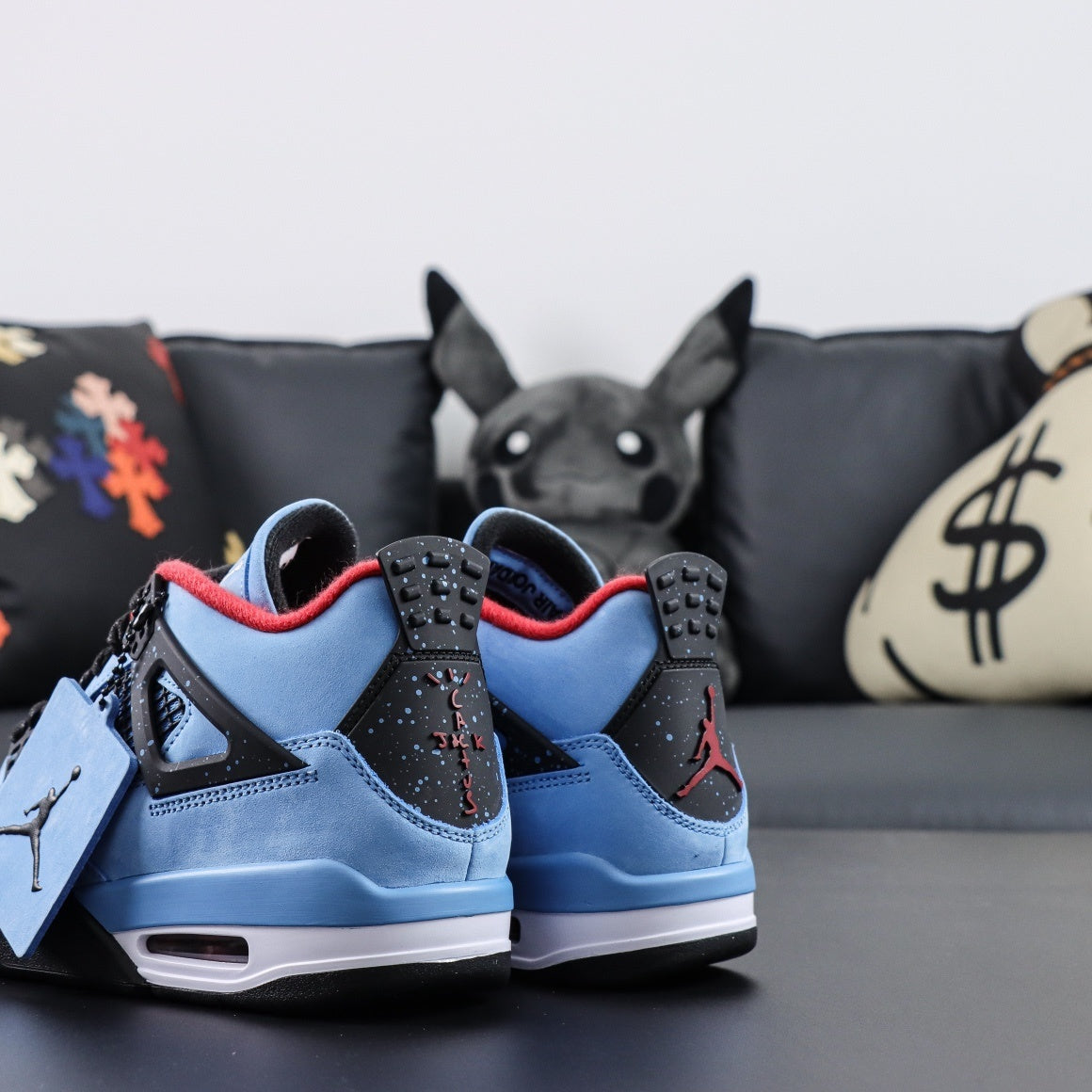 Air Jordan 4 x Travis Scott UNC Blue
