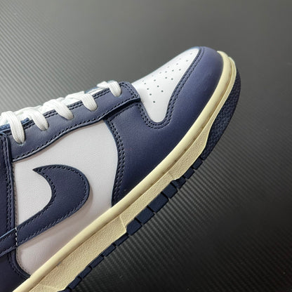 Nike Dunk Vintage Blue
