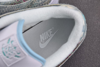 Nike SB Dunk Dragon Steam Puppet