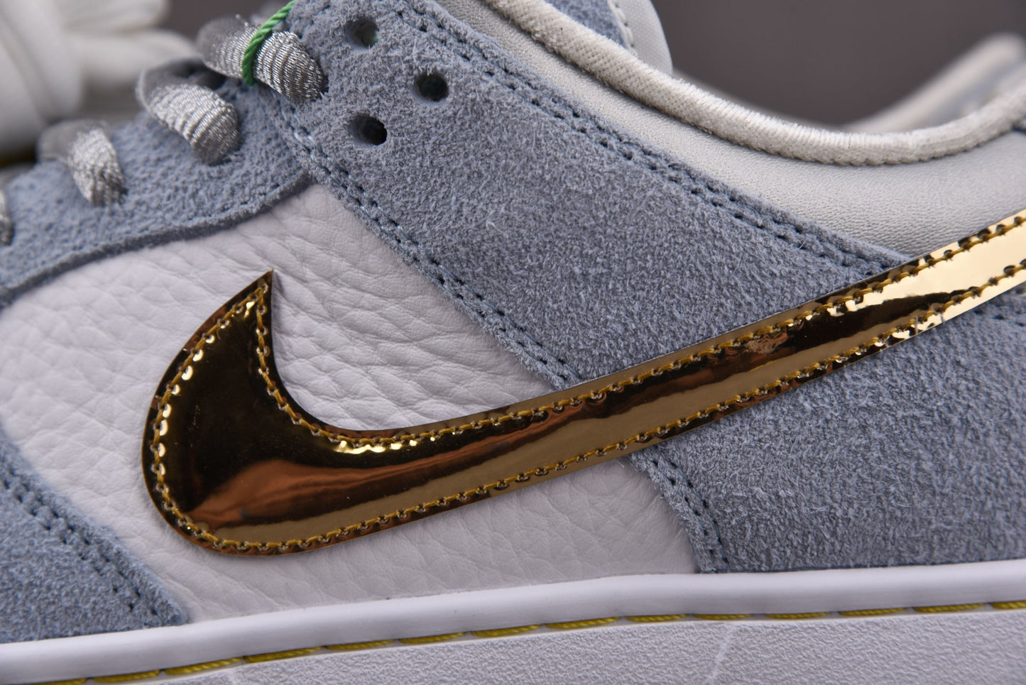 Nike SB Dunk Sean Cliver