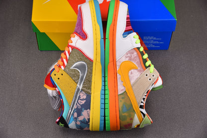 Nike SB Dunk What the Paul