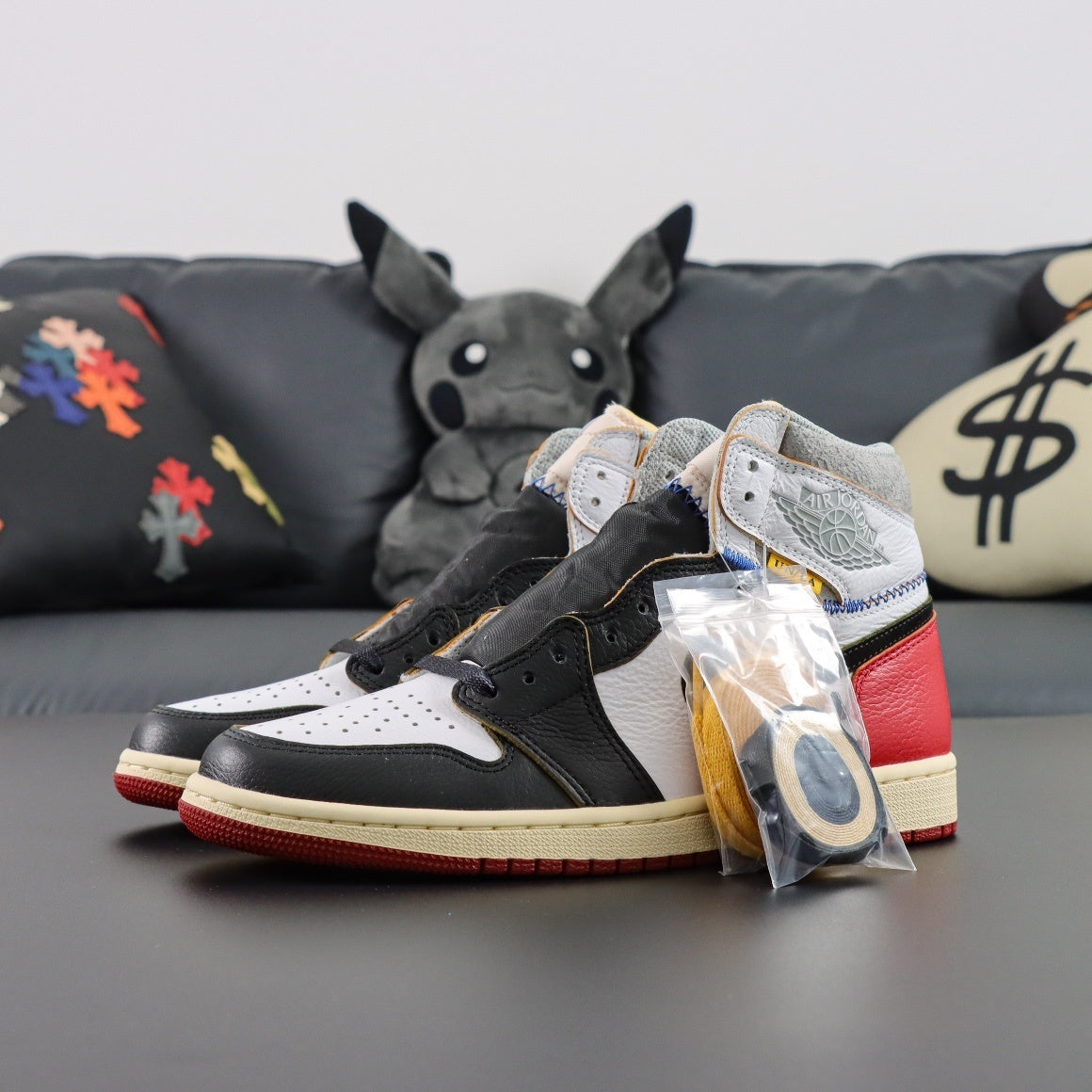 Air Jordan 1 x UNION Retro OG High Los Angelis Black Toe