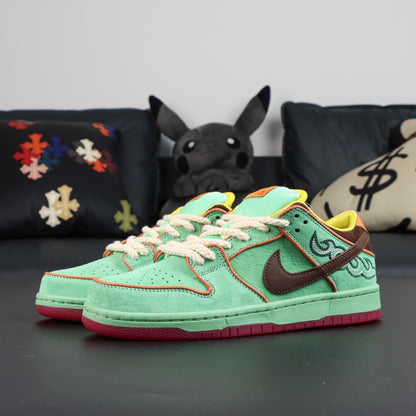 Nike SB Dunk Rodeo Tourmaline