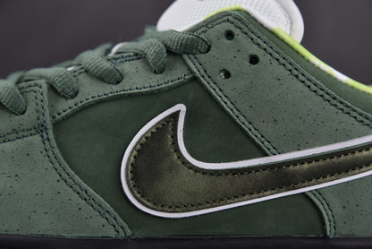 Nike SB Dunk Green Lobsters