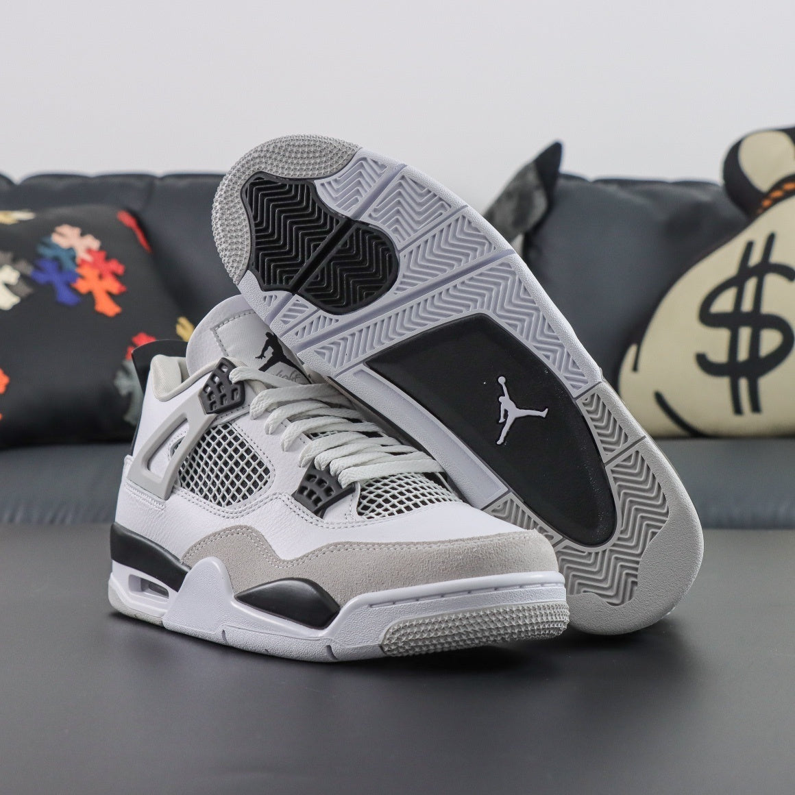 Air Jordan 4 Military Black