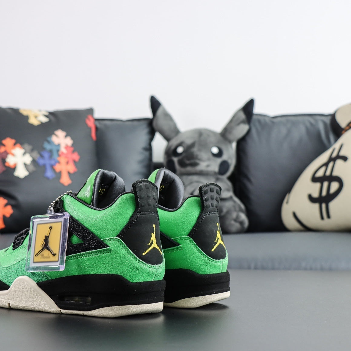 Air Jordan 4 Retro Manila