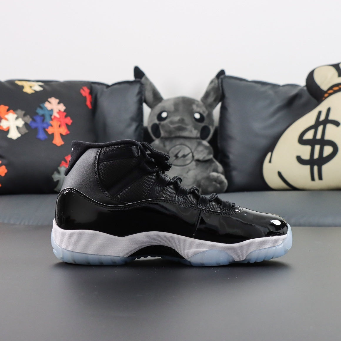 Air Jordan 11  Retro Space Jam [2016]