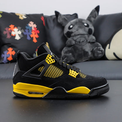 Air Jordan 4 Thunder [2023]