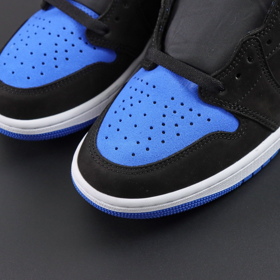 Air Jordan 1 Retro High OG Royal Blue Edition