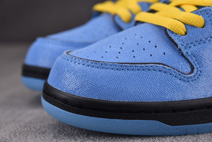 Nike SB Dunk Dolly Powepuff