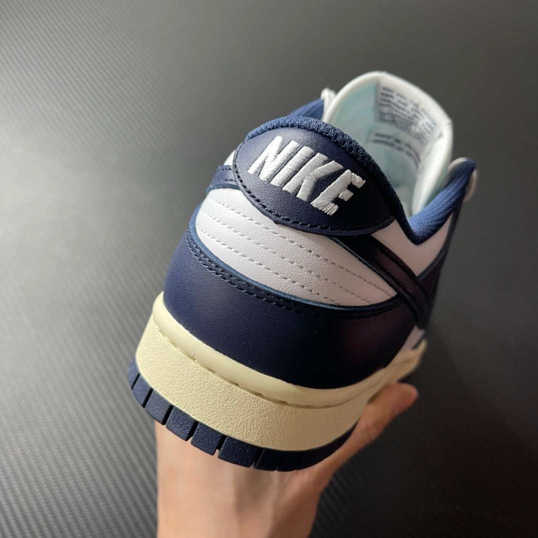 Nike Dunk Vintage Blue