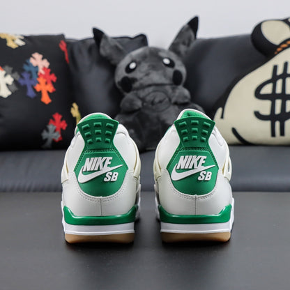 Air Jordan 4 x Nike SB Pine Green