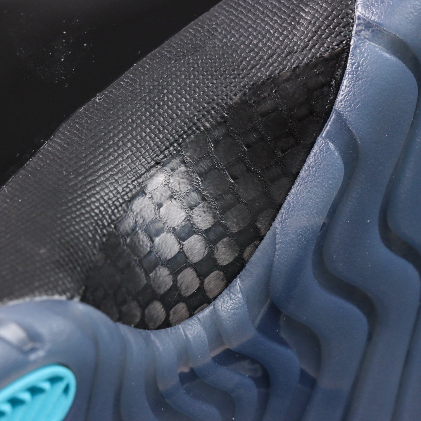 Air Jordan 11  Retro Gamma Blue [2025]