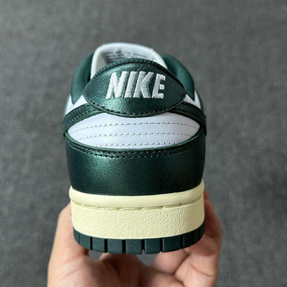 Nike Dunk Oxidized Green