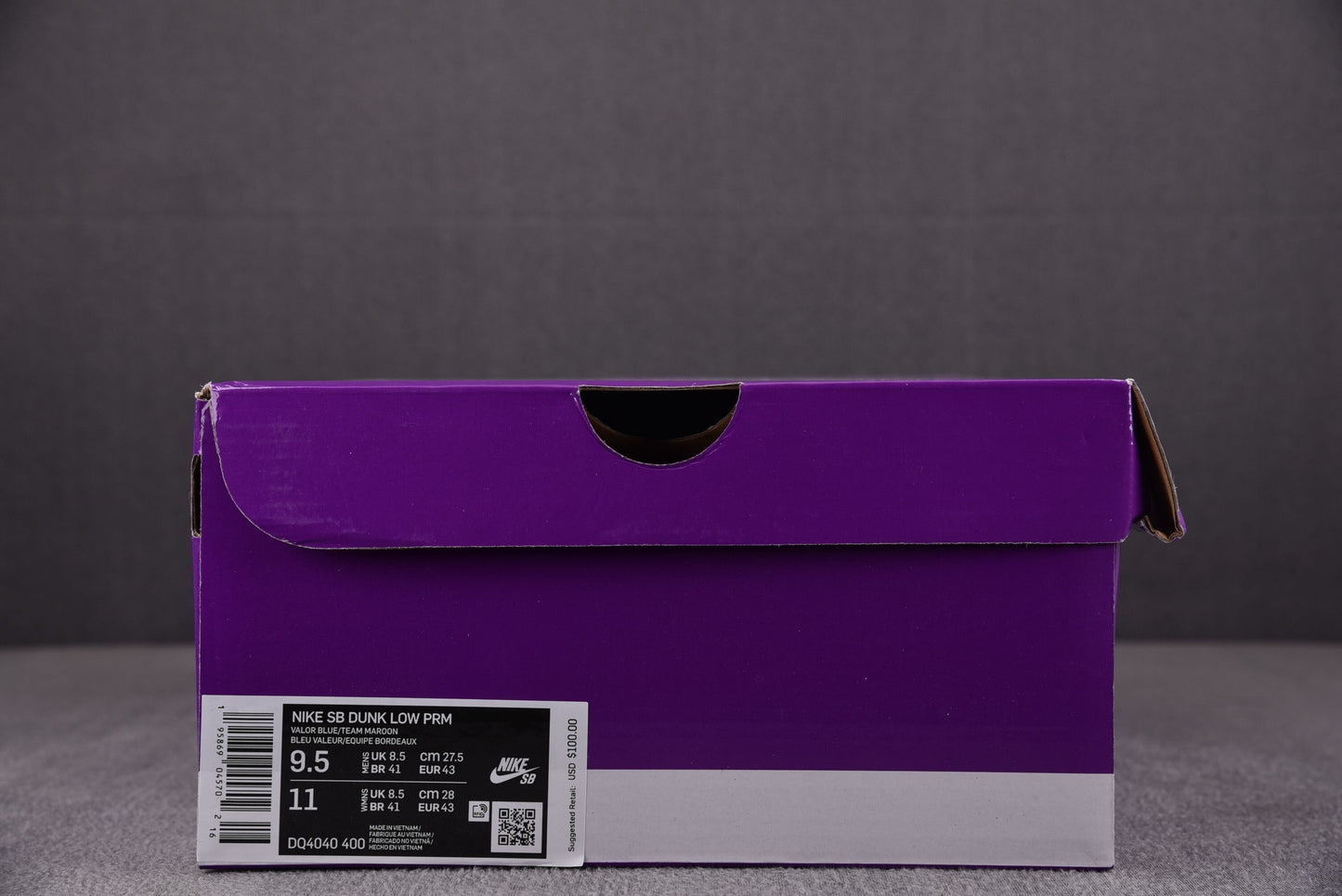 Nike SB Dunk Low Philadelphia Phillies