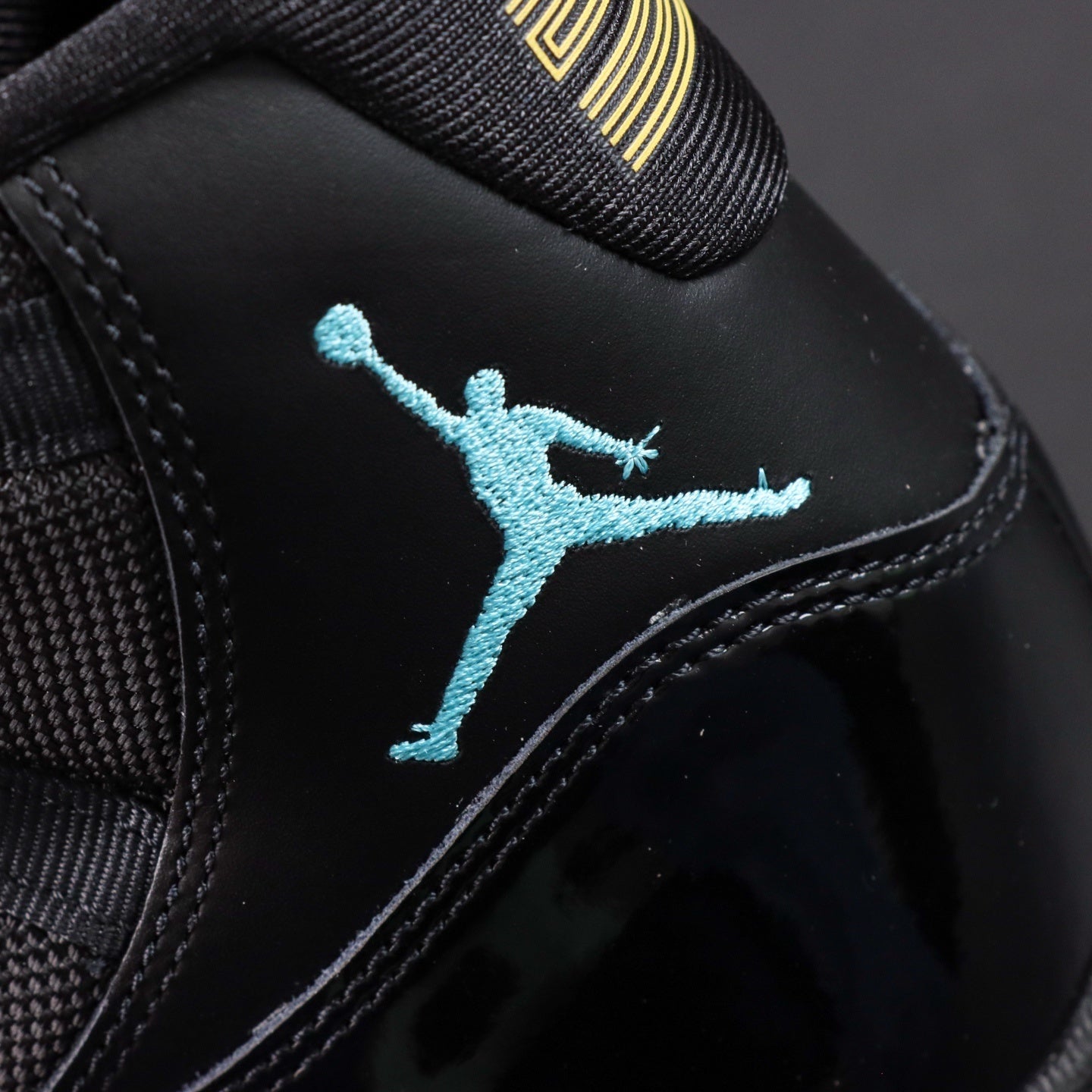 Air Jordan 11  Retro Gamma Blue [2025]