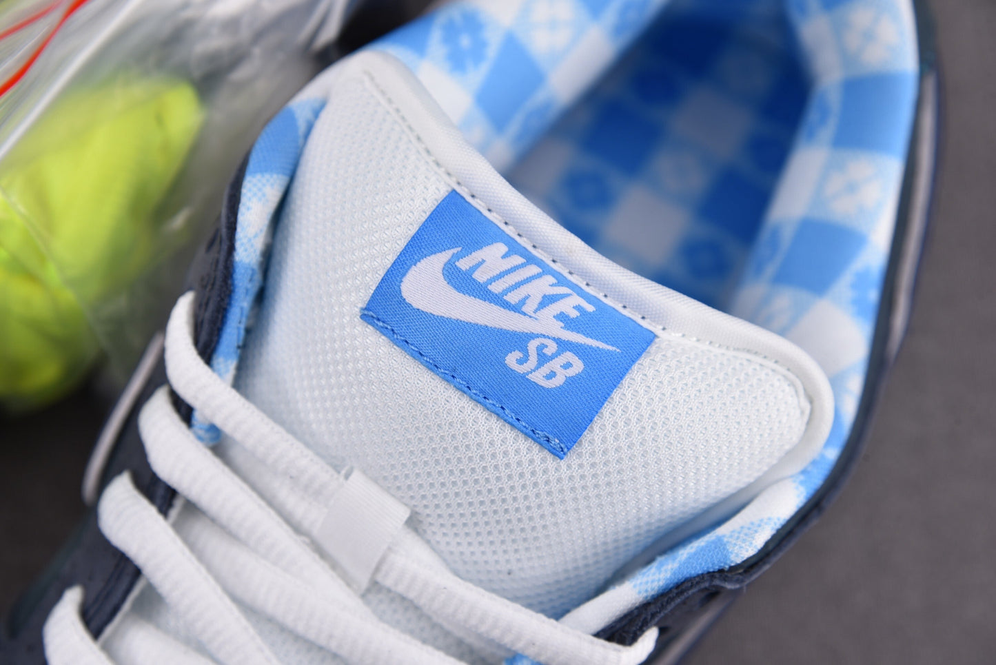 Nike SB Dunk Blue Lobsters